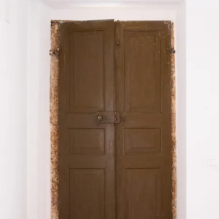 Apartment At Calascio